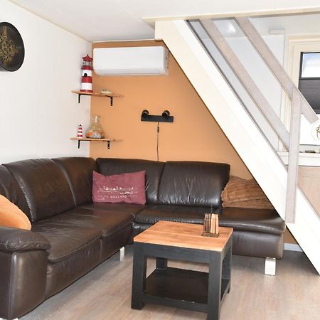 Appartement Tjerk Холум Екстериор снимка